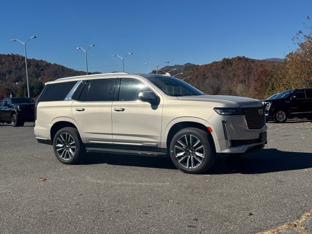 Used 2021 Cadillac Escalade Premium Luxury w/ Performance Package AWD/4WD image 8
