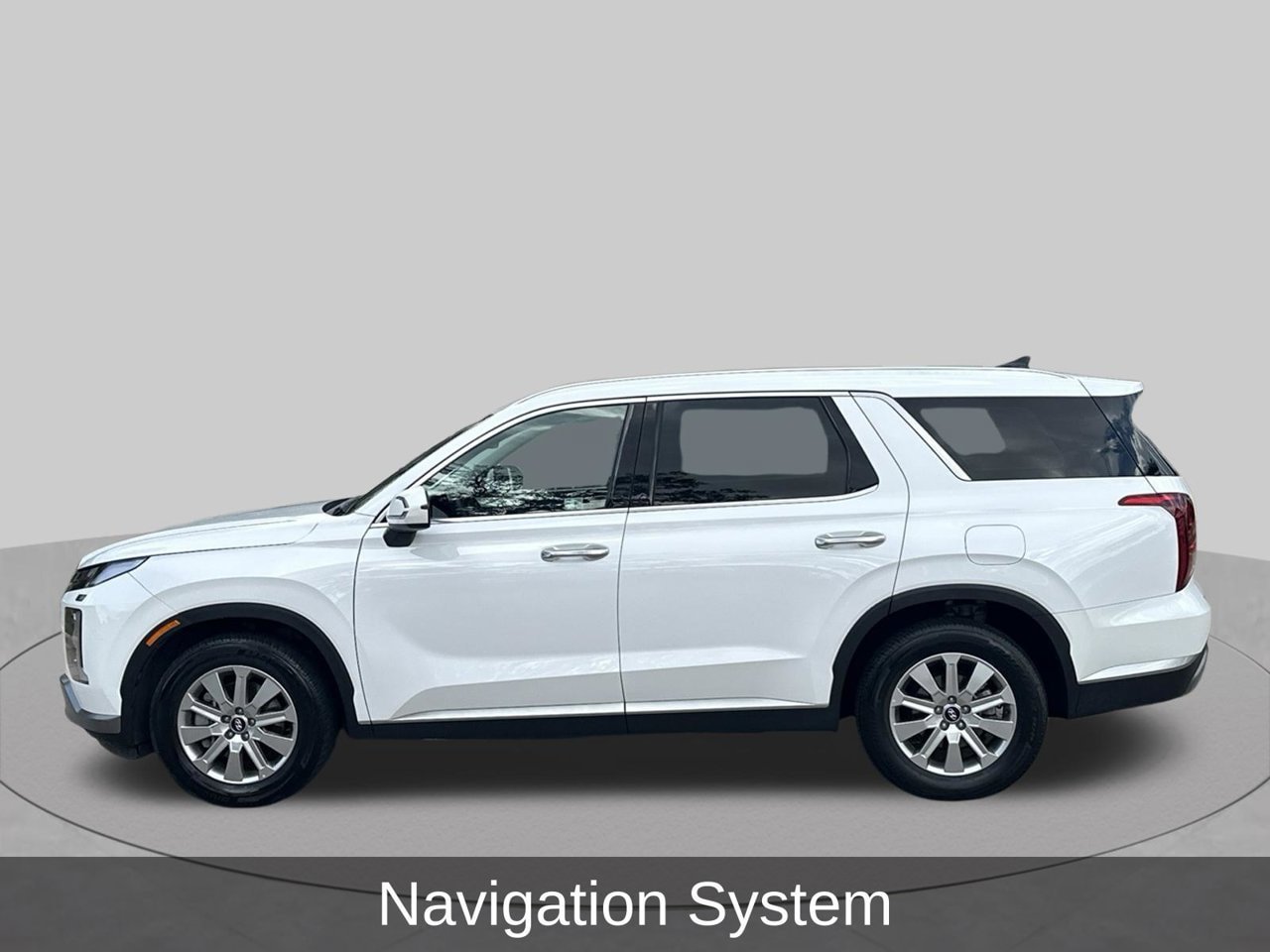 Used 2025 Hyundai Palisade SEL FWD image 2