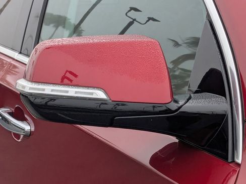 Used 2018 Chevrolet Traverse High Country image 12