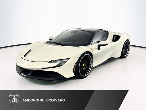Used 2022 Ferrari SF90 Stradale AWD/4WD image 1