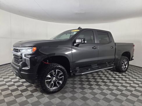 Used 2024 Chevrolet Silverado 1500 LT image 7