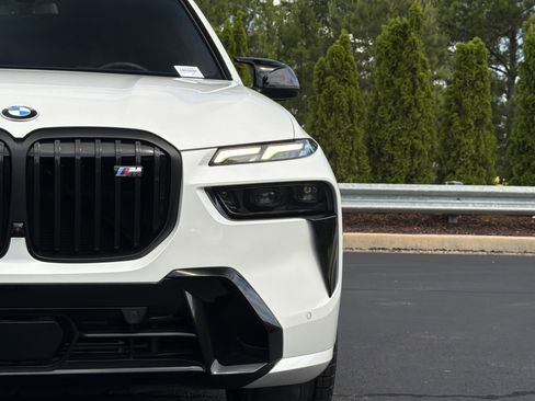 Used 2024 BMW X7 M60i w/ Executive Package AWD/4WD image 22