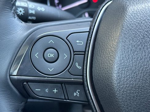 Certified 2022 Toyota Camry SE image 29