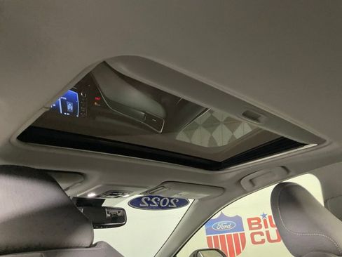 Used 2022 Toyota Camry LE w/ Convenience Package FWD image 21