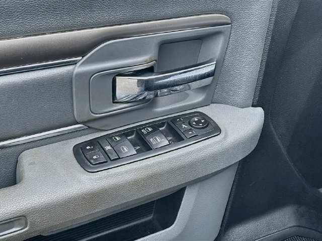 Used 2017 RAM 1500 Big Horn AWD/4WD image 18