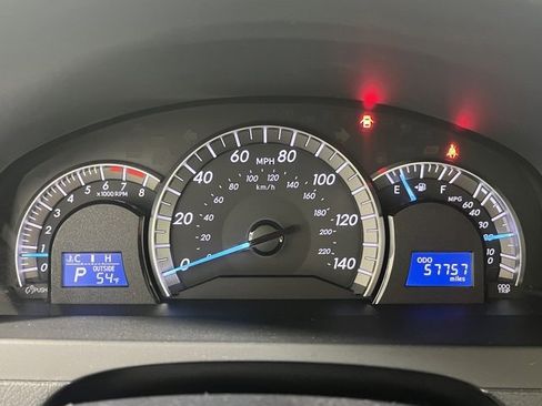 Used 2012 Toyota Camry SE image 26