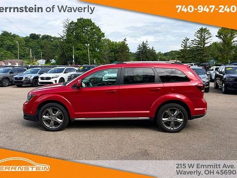 Used 2017 Dodge Journey Crossroad AWD/4WD image 4