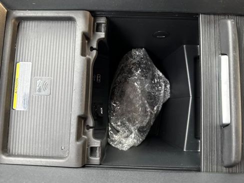 Used 2023 Honda Odyssey Elite image 29