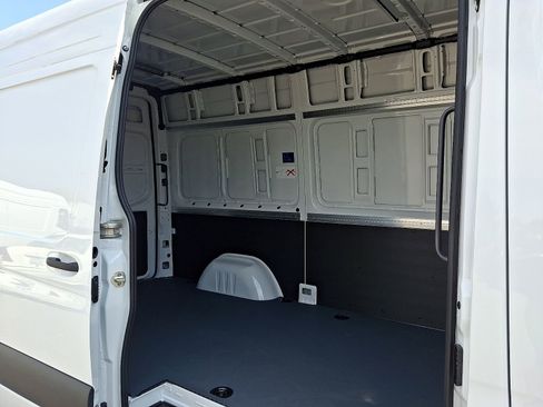 New 2026 Mercedes-Benz Sprinter 2500 image 6