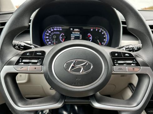 Used 2024 Hyundai Tucson SEL image 25