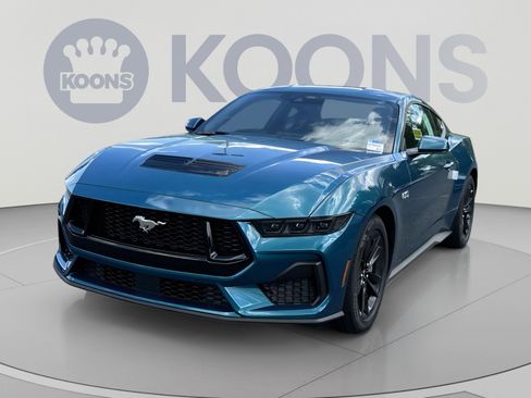 New 2026 Ford Mustang GT RWD image 5