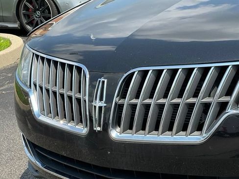 Used 2010 Lincoln MKZ FWD image 6