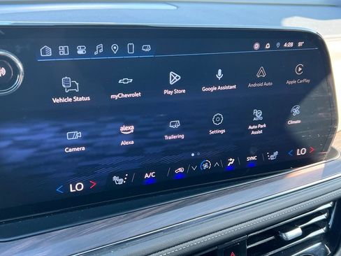 Used 2025 Chevrolet Tahoe LT image 29