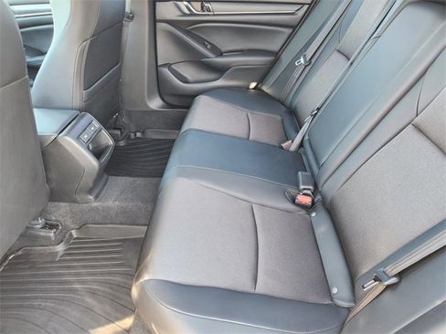 Used 2022 Honda Accord Sport image 29