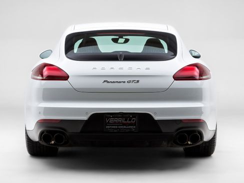Used 2016 Porsche Panamera GTS image 5