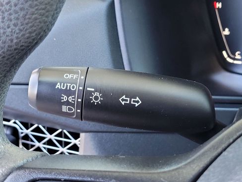 Used 2023 Honda Accord EX image 34