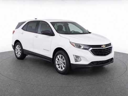 Used 2021 Chevrolet Equinox LS FWD image 20