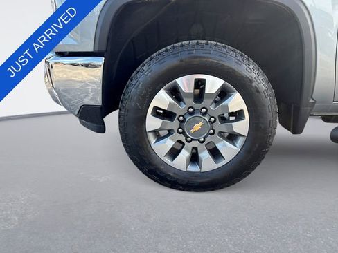 New 2026 Chevrolet Silverado 2500 LT w/ All Star Edition AWD/4WD image 10