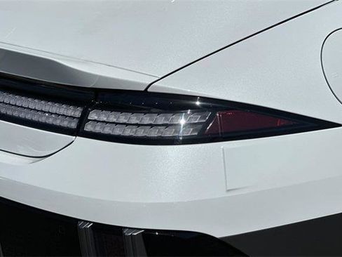 New 2025 Hyundai Ioniq 6 SEL image 33