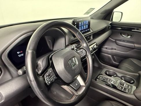 Used 2024 Honda Pilot TrailSport image 18
