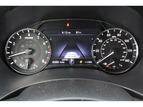 Used 2024 INFINITI QX80 Sensory AWD/4WD image 16
