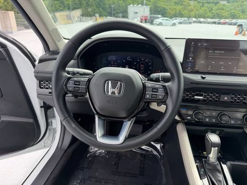 Certified 2024 Honda Accord Touring image 14