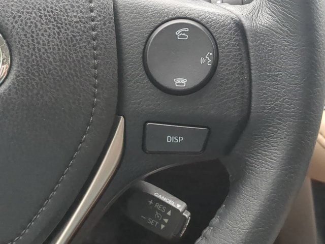 Used 2015 Toyota RAV4 Limited w/ Technology Package AWD/4WD image 26