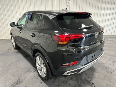 Used 2024 Buick Encore GX Preferred FWD image 3