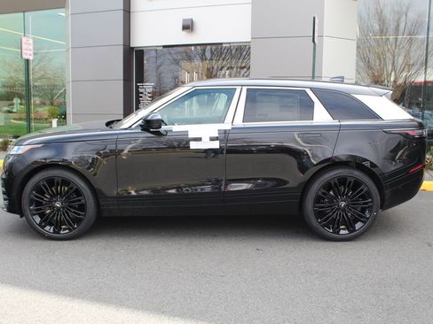 New 2026 Land Rover Range Rover Velar Dynamic SE image 5