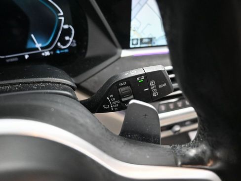 Used 2022 BMW X5 xDrive45e w/ M Sport Package image 19