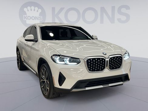 Used 2023 BMW X4 xDrive30i w/ Parking Assistance Package image 7