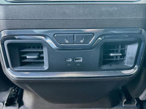 Used 2022 GMC Sierra 1500 Denali AWD/4WD image 26