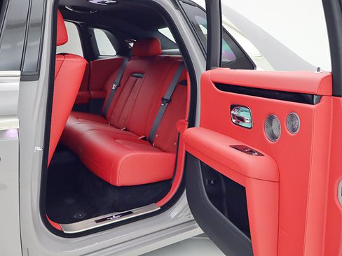 Used 2022 Rolls-Royce Ghost image 35