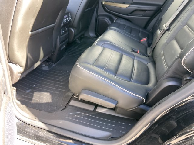 Used 2017 GMC Acadia Denali w/ Technology Package FWD image 25