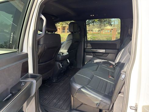 Used 2024 Ford F150 Platinum w/ FX4 Off-Road Package image 9