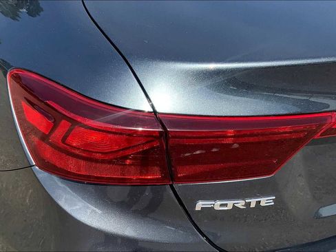 Used 2021 Kia Forte LXS image 26