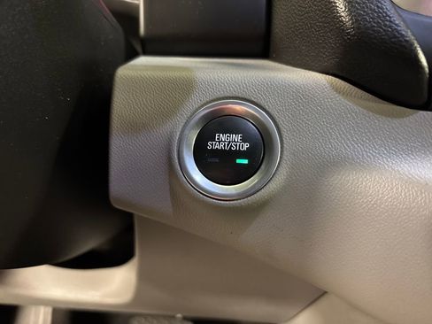 Used 2020 GMC Terrain SLE w/ Driver Convenience Package FWD image 41