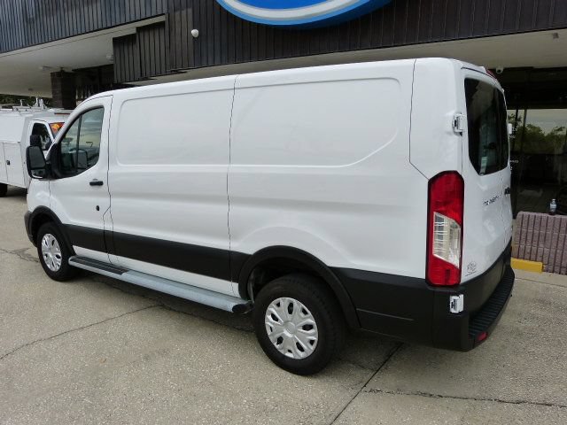 Used 2024 Ford Transit 250 Low Roof w/ Exterior Upgrade Package RWD image 3