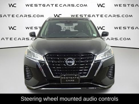 Used 2024 Nissan Kicks SV image 4