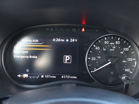 Certified 2021 Nissan Kicks SV image 26