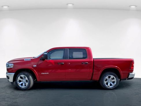 New 2026 RAM 1500 4x4 Crew Cab image 5