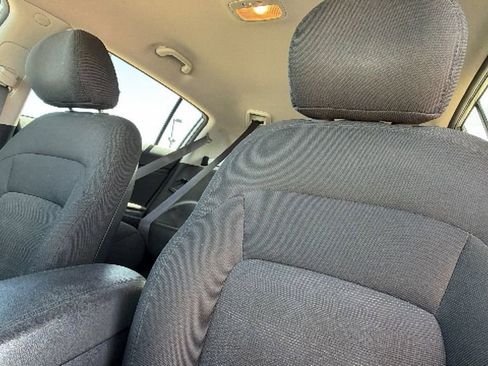 Used 2012 Kia Sportage LX w/ Navigation Pkg AWD/4WD image 11