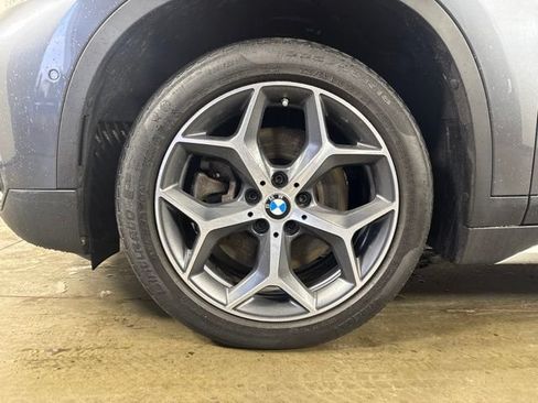 Used 2017 BMW X1 xDrive28i AWD/4WD image 11