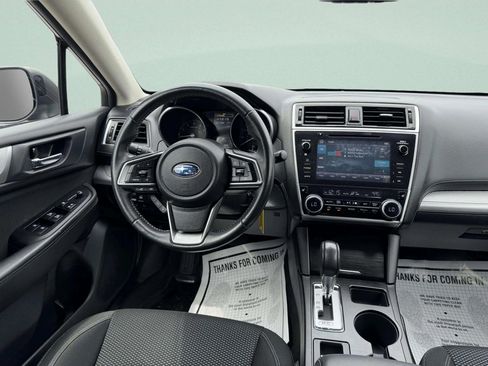 Used 2019 Subaru Outback 2.5i Premium w/ Popular Package #2 AWD/4WD image 27