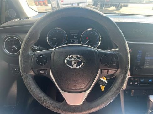 Used 2017 Toyota Corolla LE w/ Protection Package FWD image 41
