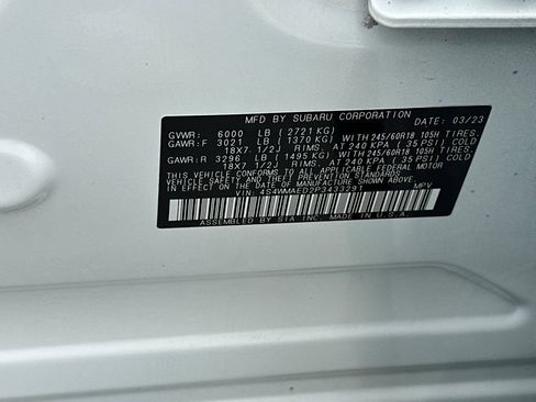 Used 2023 Subaru Ascent Premium w/ Convenience Package AWD/4WD image 30