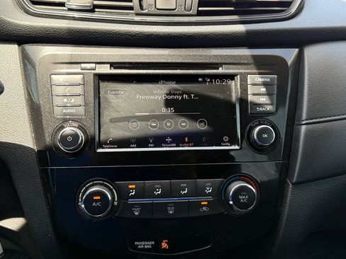 Used 2020 Nissan Rogue S w/ Special Edition Package FWD image 24