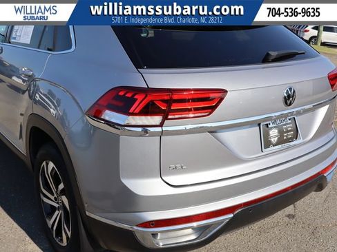 Used 2021 Volkswagen Atlas Cross Sport SEL Premium AWD/4WD image 13