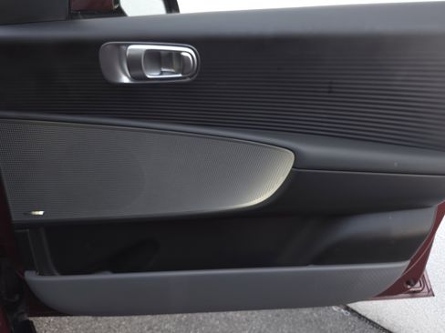 Used 2025 Hyundai Ioniq 6 Limited image 50