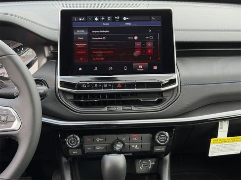 New 2026 Jeep Compass Latitude image 14